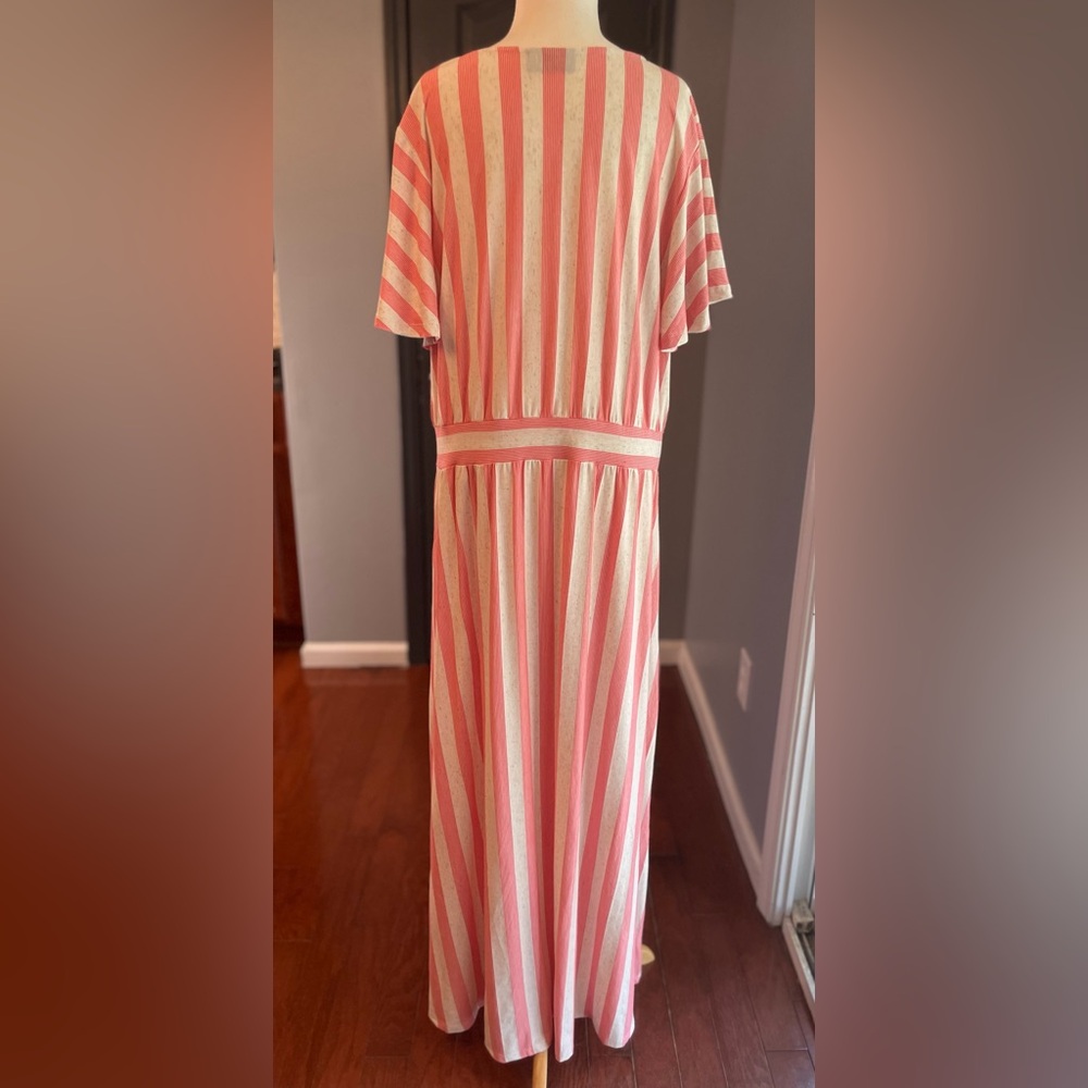 Cream & Coral Pink Striped Comfy Beachy Maxi Dress - Picture 4 of 13